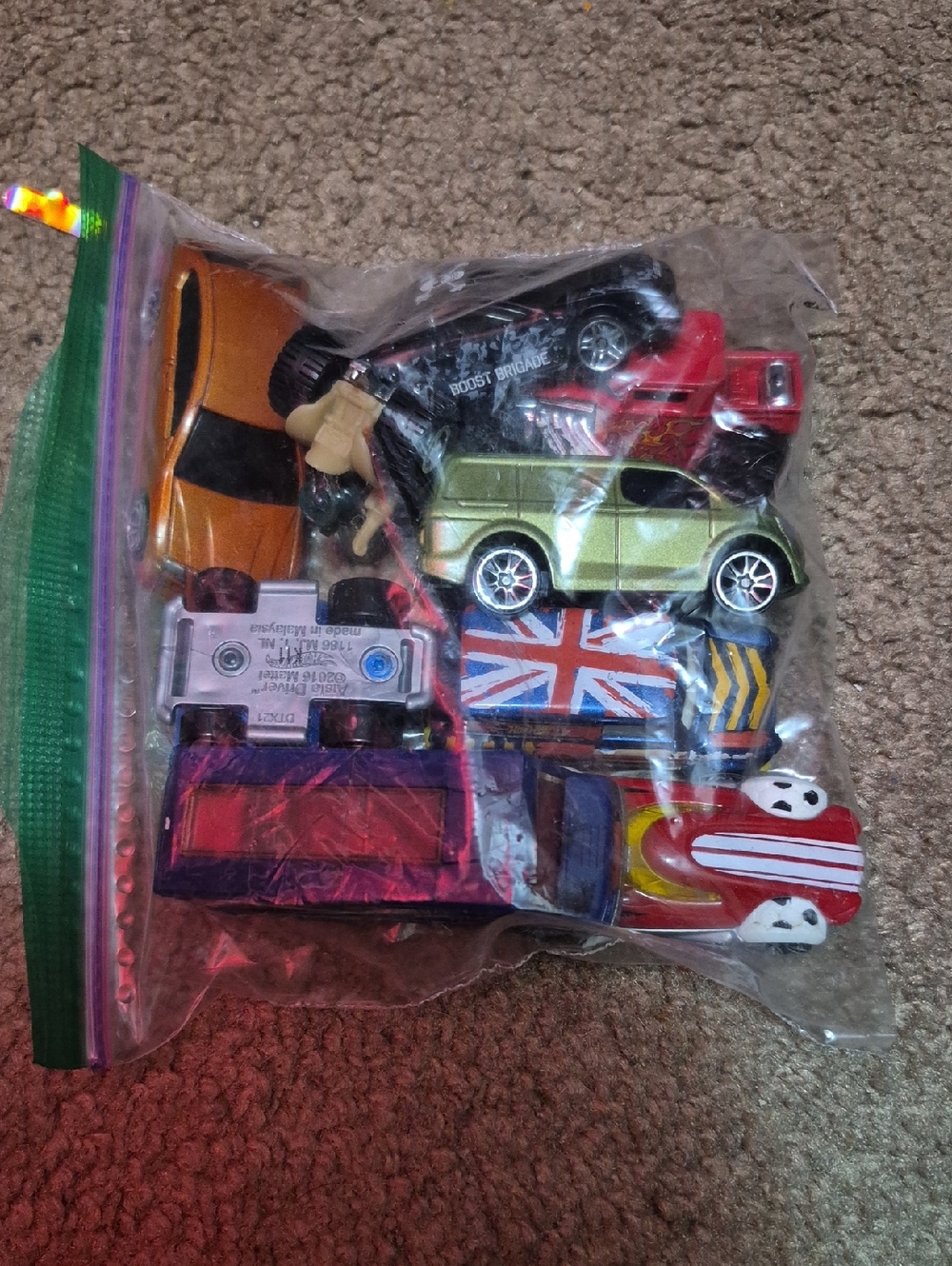 Kids Toy Car Pack – Mixed Colors (Gold, Orange, Red, Black, Purple)